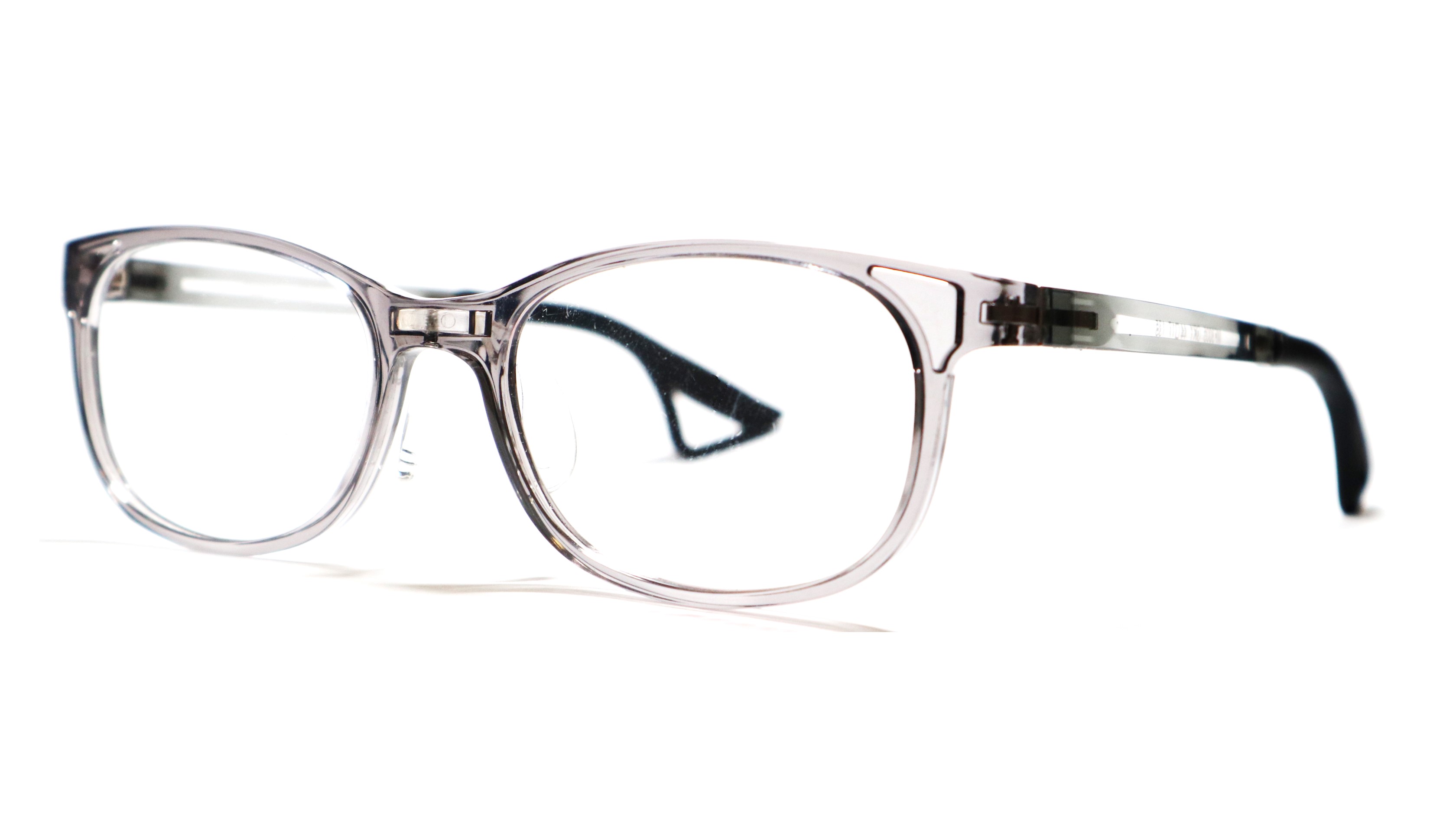 Myopia control glasses